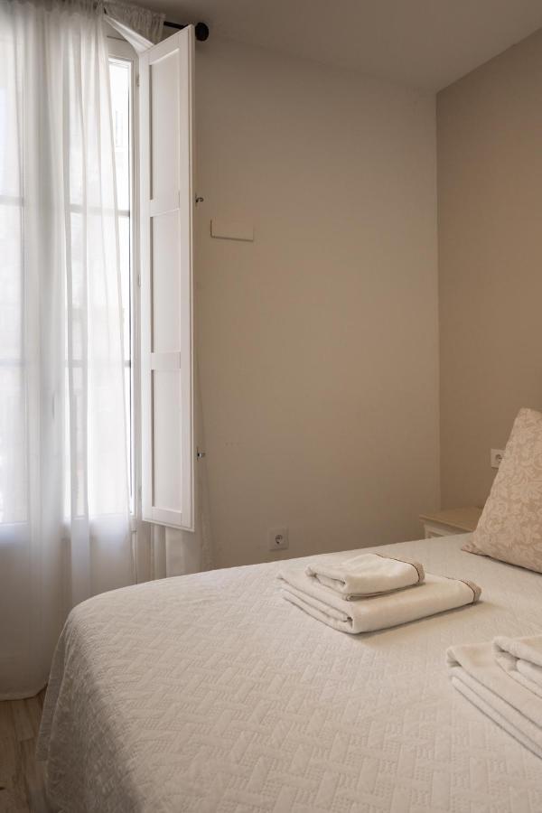 Apartamento Entrecatedrales Cadice Esterno foto