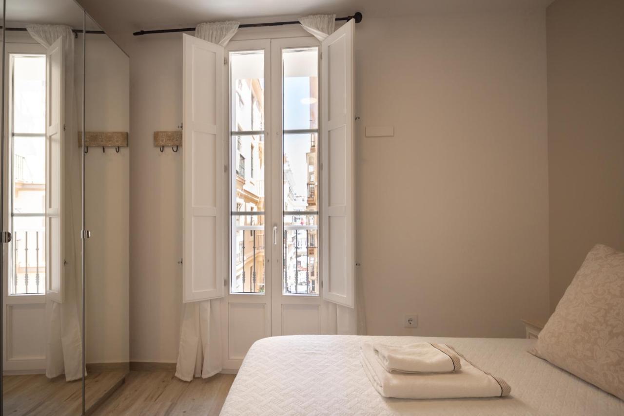 Apartamento Entrecatedrales Cadice Esterno foto